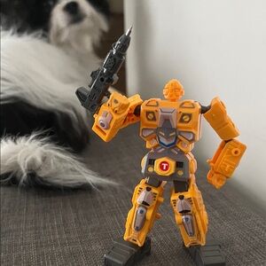 TRANSFORMERS Bumblebee Ballpoint Pen Action Figure
